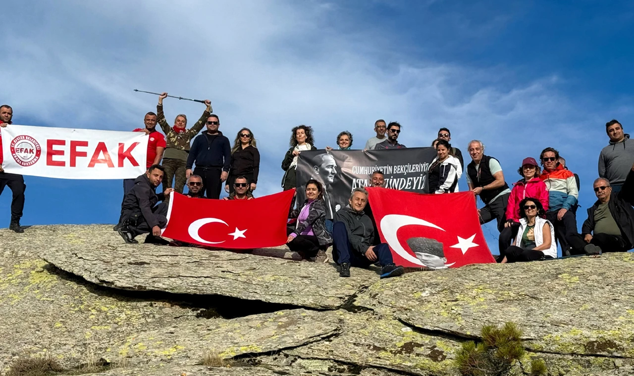 Efeler Belediyesi Atatürk’ü andı
