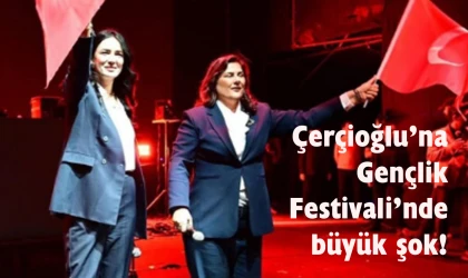 Özlem Çerçioğlu Gençlik Festivalinde yuhalandı